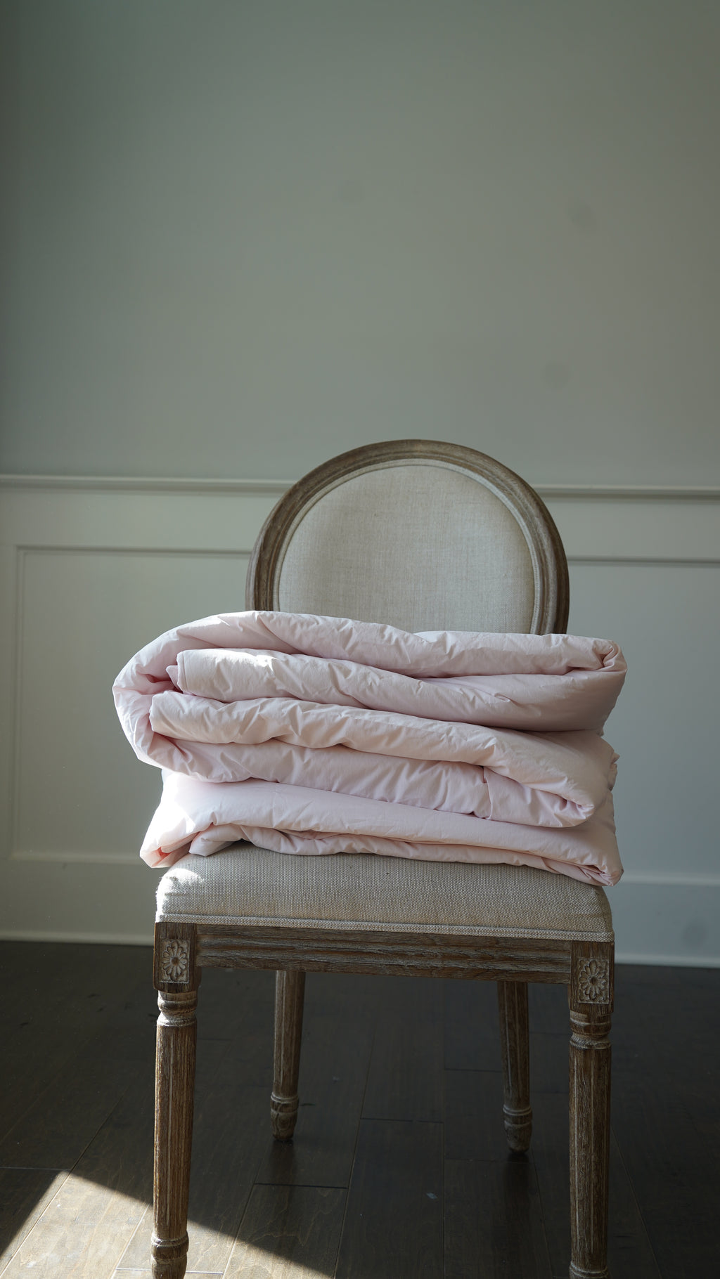 All around Premium Korean Comforter – Allergy-Friendly, Queen Size