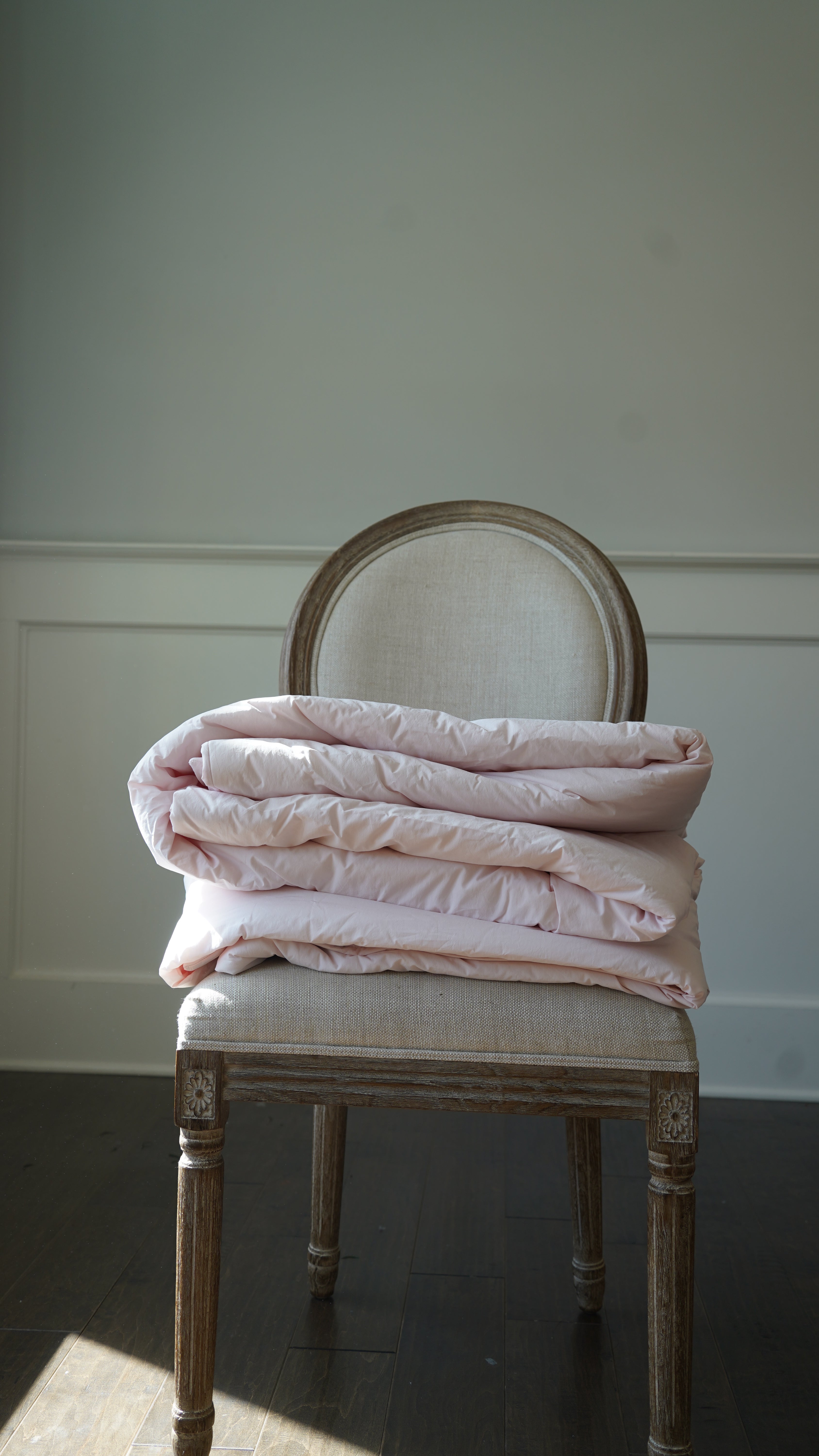 All around Premium Korean Comforter – Allergy-Friendly, Queen Size