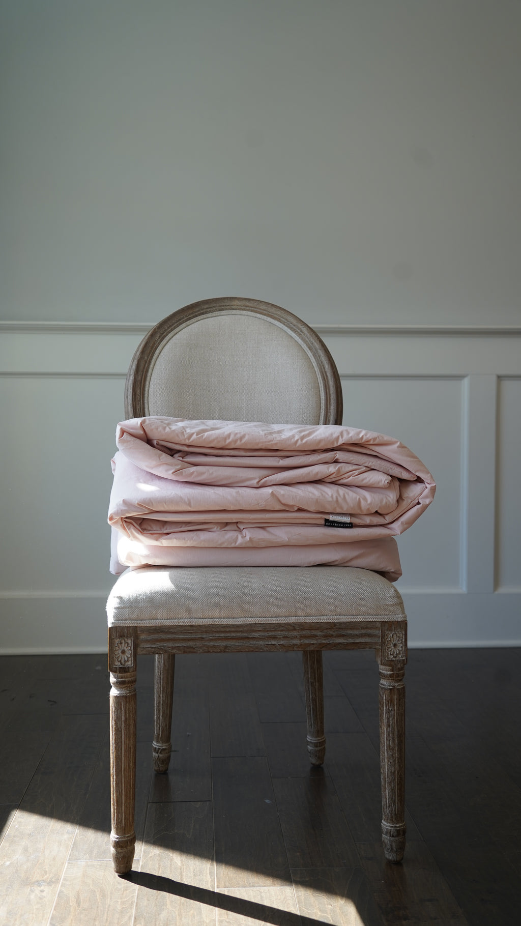 All around Premium Korean Comforter – Allergy-Friendly, Queen Size