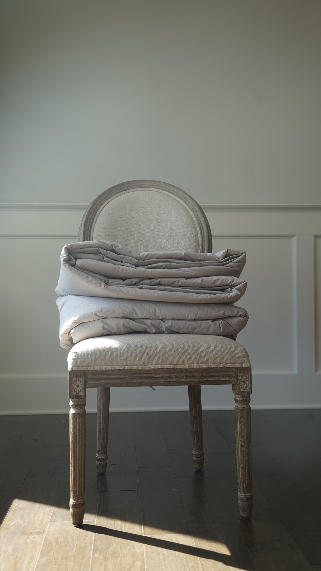 All around Premium Korean Comforter – Allergy-Friendly, Queen Size